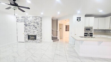 41231 Crooked Stick Dr in Temecula, CA - Building Photo - Building Photo