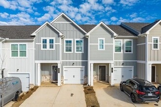 513 Kirkland Rd in Covington, GA - Building Photo - Building Photo