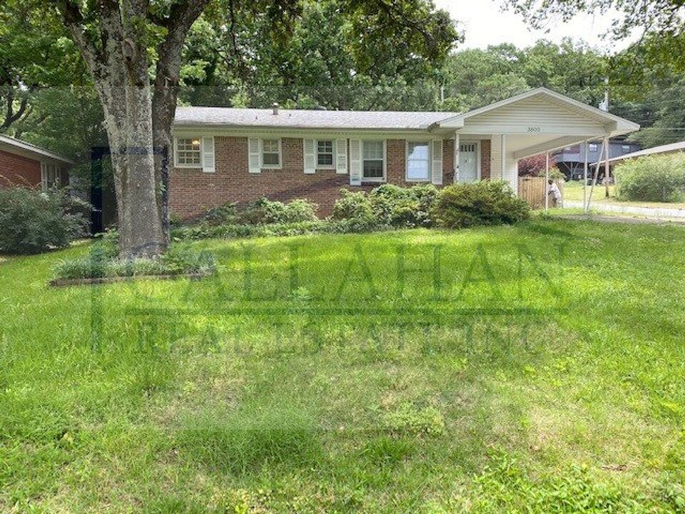 3800 Maple St in North Little Rock, AR - Building Photo