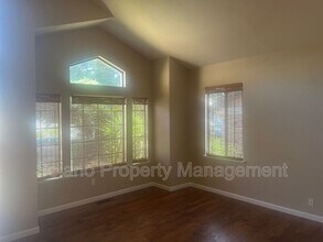 184 Nantucket Cir in Vacaville, CA - Building Photo - Building Photo