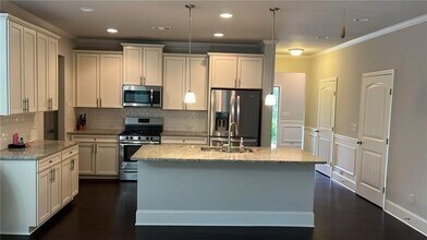 4085 Huron Dr in Cumming, GA - Building Photo - Building Photo