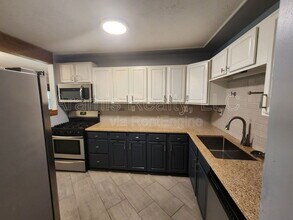 1222 Crestwood Dr SE in Atlanta, GA - Building Photo - Building Photo
