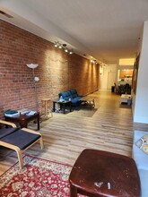 196 Crown St, Unit 3 Bedroom in New Haven, CT - Building Photo - Building Photo