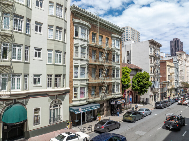 Troy Apartments in San Francisco, CA - Building Photo - Building Photo