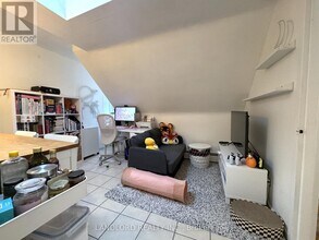 198 Dunn Ave in Toronto, ON - Building Photo - Building Photo