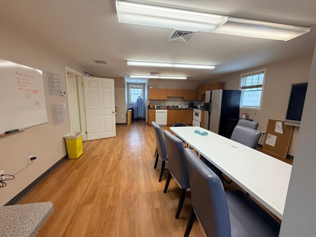 116 E Main St in Westborough, MA - Building Photo - Building Photo