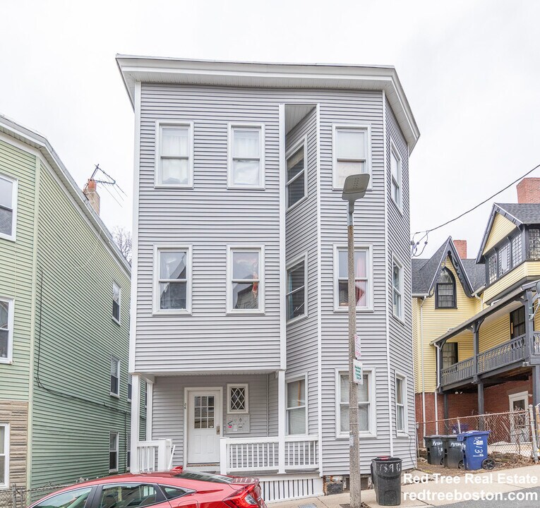 34 Darling St, Unit 1 in Boston, MA - Building Photo