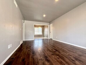 9517 Ridgeview Dr in The Village, OK - Building Photo - Building Photo