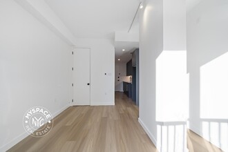931 Carroll St-Unit -213 in Brooklyn, NY - Foto de edificio - Building Photo