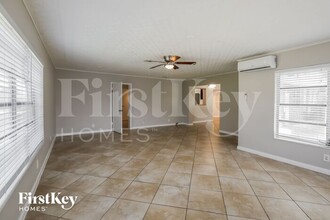 2310 N 65th Way in Hollywood, FL - Building Photo - Building Photo