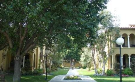 Grove Manor in Pasadena, CA - Building Photo - Building Photo