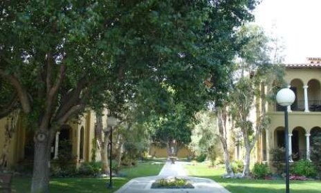 Grove Manor in Pasadena, CA - Foto de edificio - Building Photo