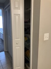 6435 Manhattan Village Ave, Unit 101 in Orlando, FL - Building Photo - Building Photo