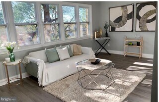 517 7th St NE in Washington, DC - Building Photo