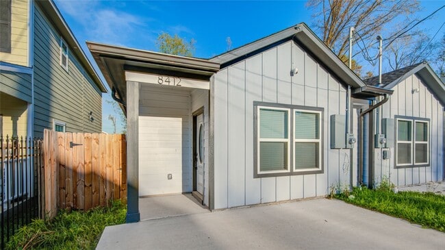 property at 8412 Sunnyhill St