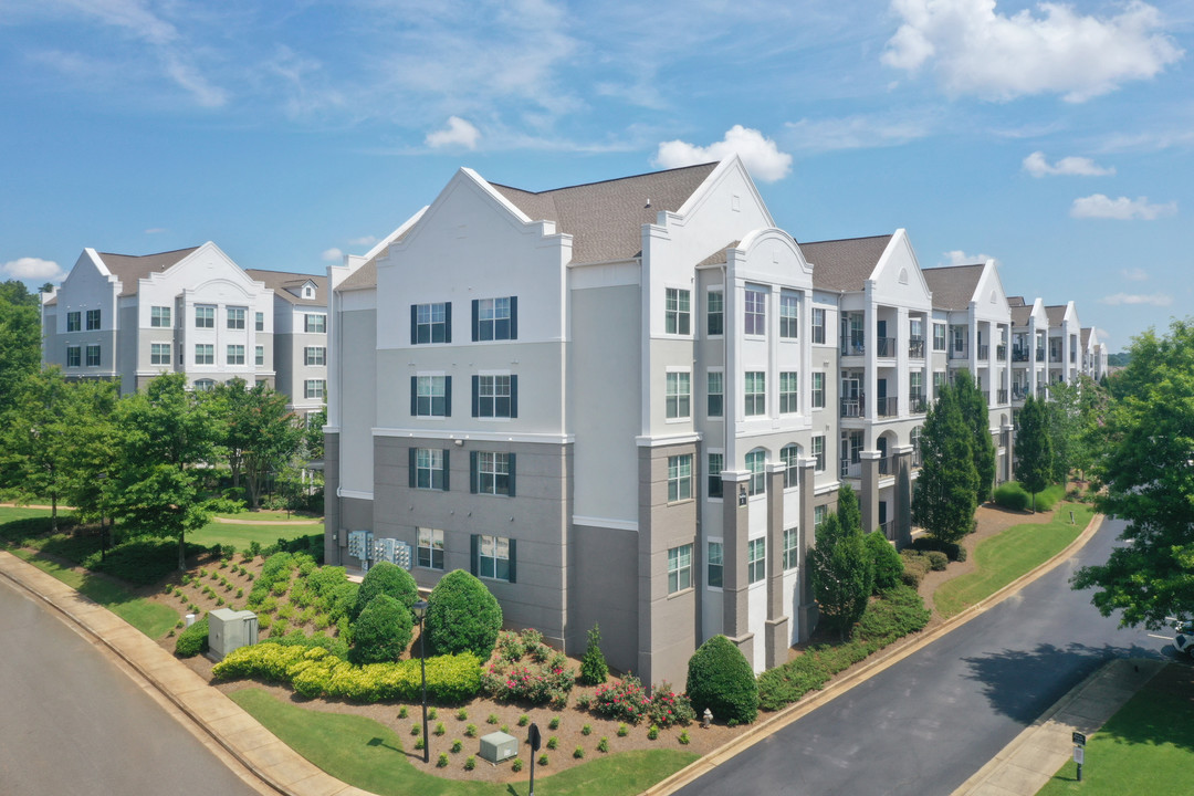 Emblem Alpharetta in Alpharetta, GA - Foto de edificio