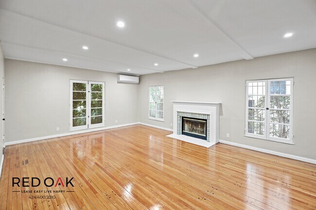 206 S Martel Ave in Los Angeles, CA - Building Photo - Building Photo