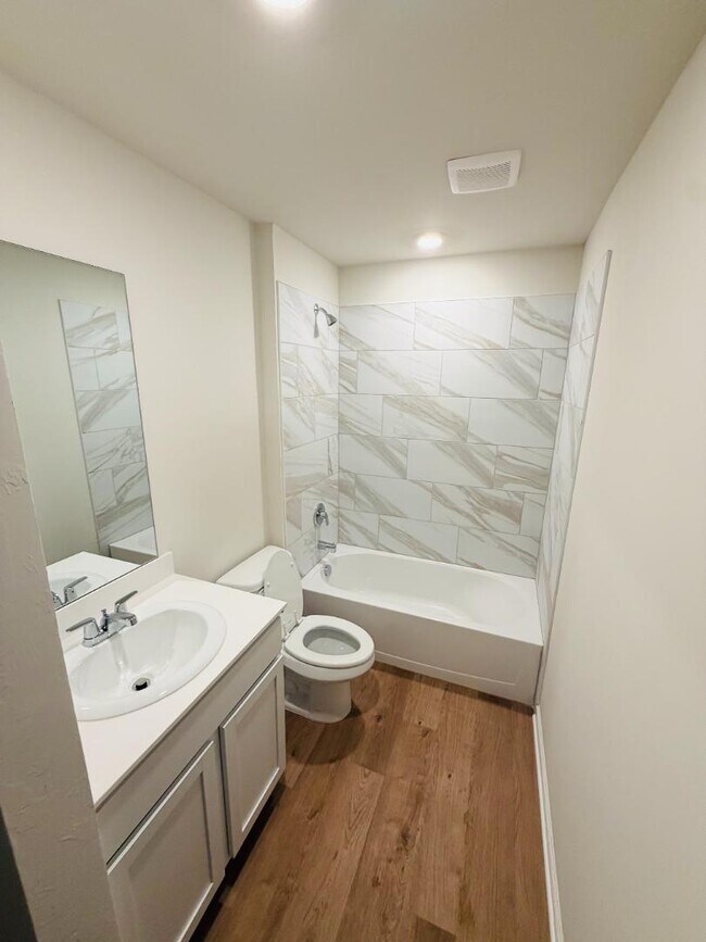 2928 Ember Dr in Oklahoma City, OK - Building Photo - Building Photo