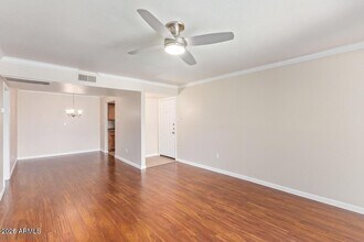 8256 E Arabian Trail in Scottsdale, AZ - Building Photo - Building Photo