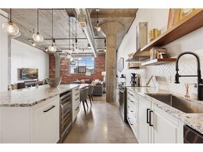 718 N Washington Ave in Minneapolis, MN - Building Photo - Building Photo