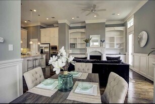 2115 Bidwell Dr in Houston, TX - Building Photo