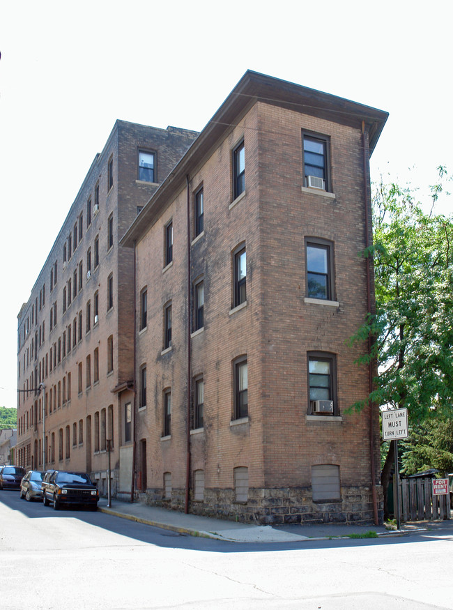 Center City Apartments in Shamokin, PA - Building Photo - Building Photo