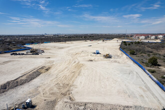 Edenbrook Ridge in Pflugerville, TX - Building Photo - Building Photo