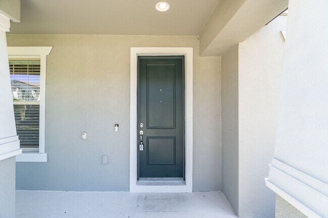 5031 Walker St in St. Cloud, FL - Building Photo - Building Photo