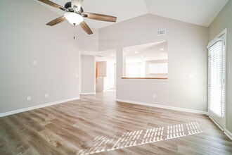 122 Wills Way in Griffin, GA - Building Photo - Building Photo