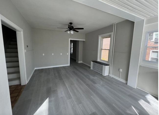 2402 S 4th St in Allentown, PA - Building Photo - Building Photo