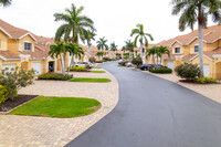 Carriage Homes At Woods Edge Condominiums in Bonita Springs, FL - Building Photo - Building Photo