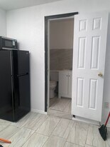 2636 SW 66th Ter in Miramar, FL - Building Photo