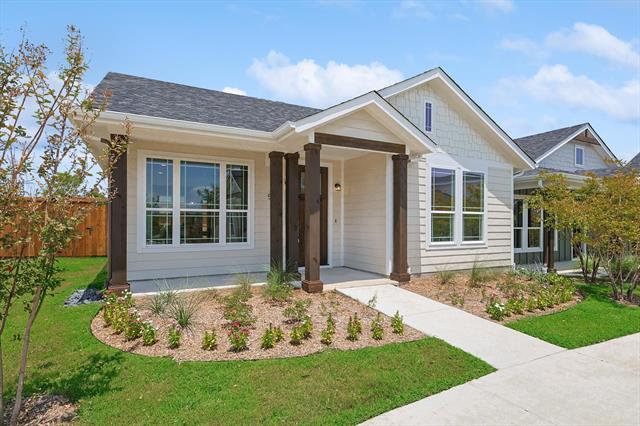 518 Woodside Trl in Waxahachie, TX - Foto de edificio