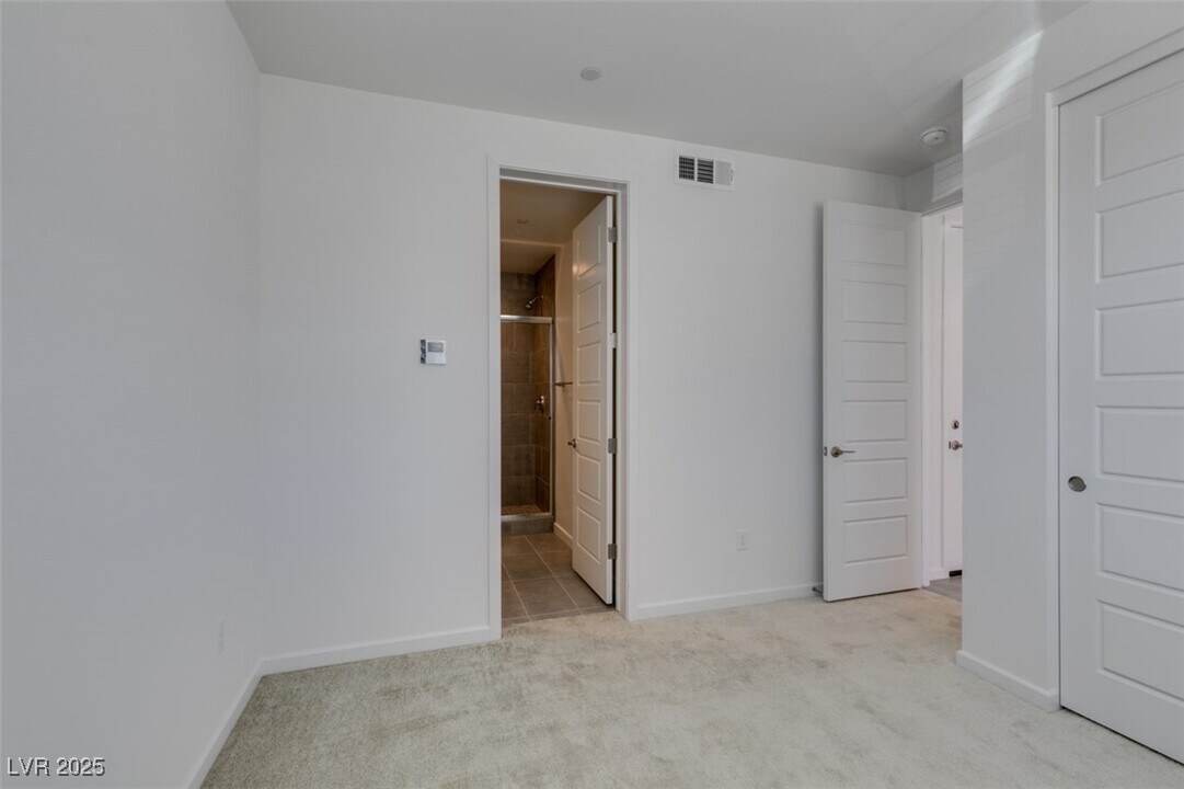 3343 Birdseye Maple Ave in Henderson, NV - Building Photo