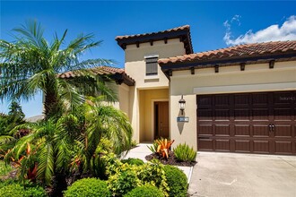 12803 Coastal Breeze Way in Bradenton, FL - Building Photo - Building Photo