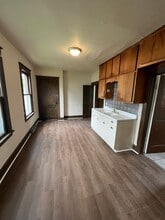 48 Scott St in Monroe, MI - Building Photo - Building Photo