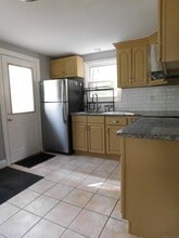 101 Stage Harbor Rd in Marlborough, CT - Building Photo - Building Photo