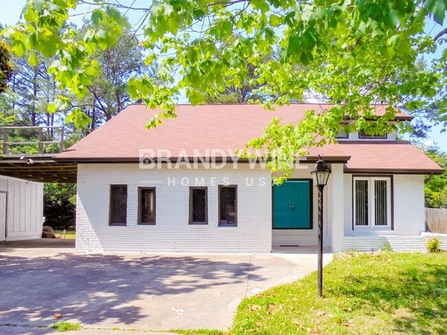 property at 3325 Devilla Trce