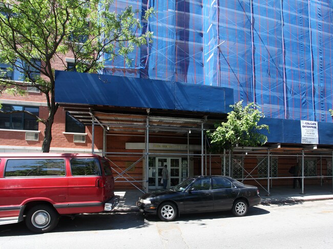 Casa Renacer in New York, NY - Building Photo - Building Photo