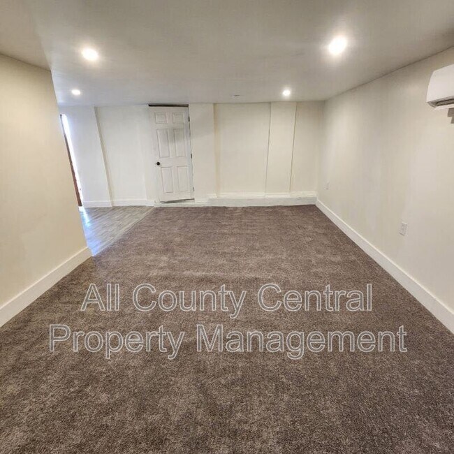 2725 23rd St SW in Birmingham, AL - Foto de edificio - Building Photo