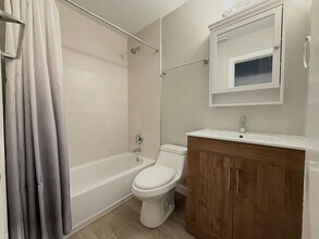 1001 W 9th St in Riviera Beach, FL - Building Photo - Building Photo