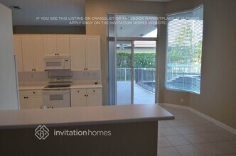 5031 NW 123rd Ave in Coral Springs, FL - Foto de edificio - Building Photo