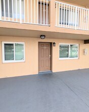 411 N Halifax Ave in Daytona Beach, FL - Building Photo - Building Photo
