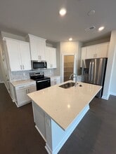 1723 Braemar Vlg Dr in Monroe, NC - Building Photo - Building Photo