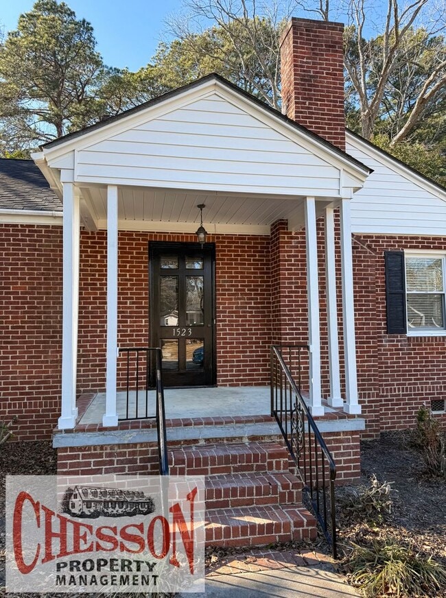 property at 1523 Anderson St NW