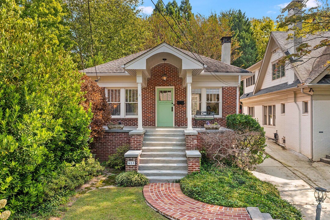 623 Page Ave NE in Atlanta, GA - Building Photo