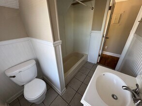 1036 Park St in Bowling Green, KY - Building Photo - Building Photo