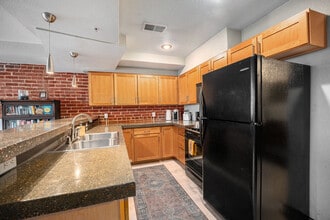 232 N Broadway in Denver, CO - Foto de edificio - Building Photo