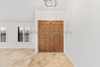 439 E Barbara Dr in Tempe, AZ - Building Photo - Building Photo