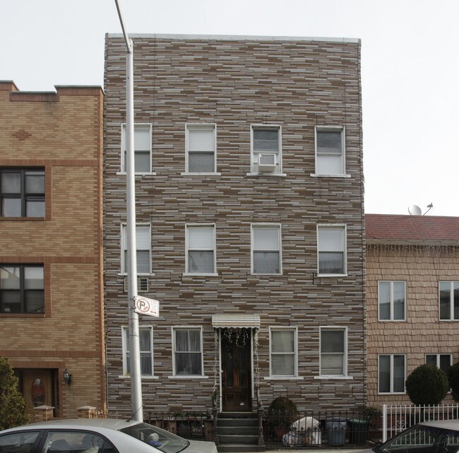 292 Eckford St in Brooklyn, NY - Building Photo - Building Photo